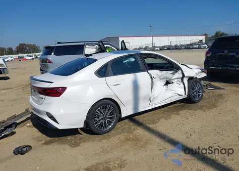 2023 Kia Forte Gt-Line from USA, damaged, VIN 3KPF54AD2PE640961